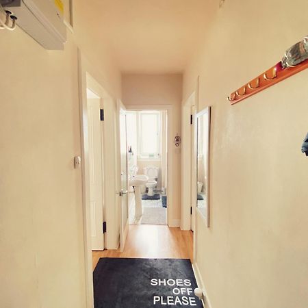 Edinburgh Meadowbank 1-Bedroom Flat Kültér fotó